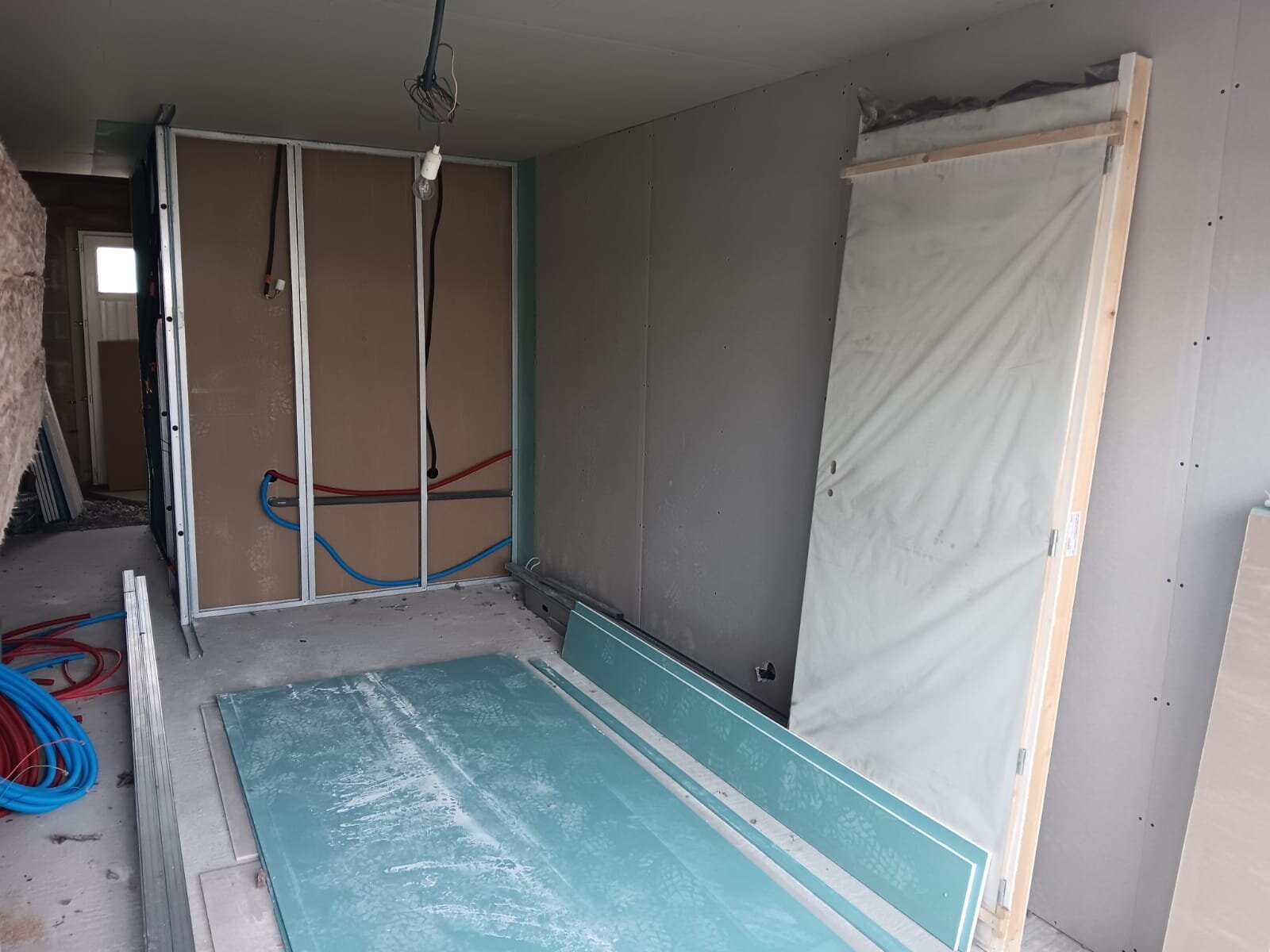Aménagement garage en suite — Saint-Gilles-Croix-de-Vie, étape 2